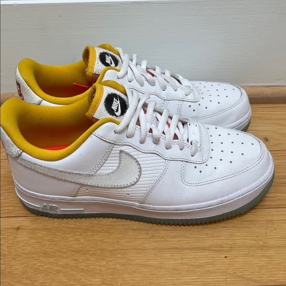Nike Air Force 1 Lows in white and dark sulfur.  115+ new on StockX. - Picture 3 of 3